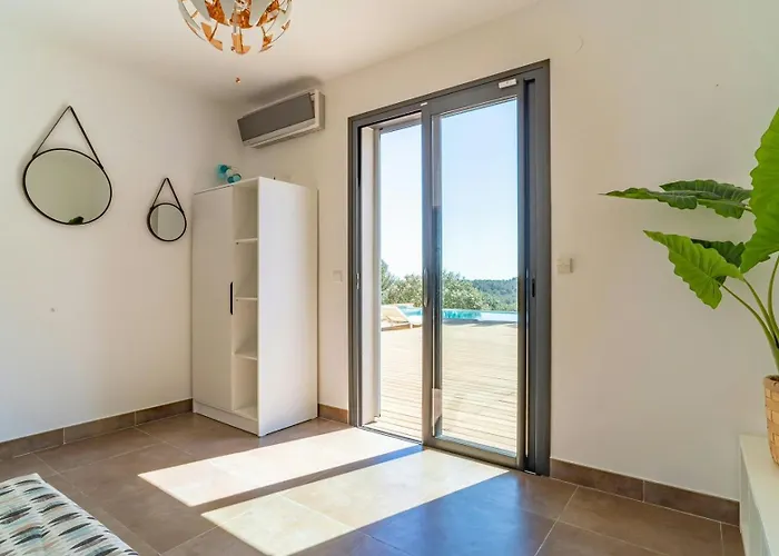 Beautiful Modern Near Montpellier Saint-Gely-du-Fesc