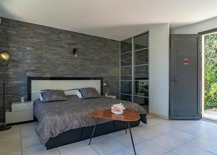 Beautiful Modern Near Montpellier *